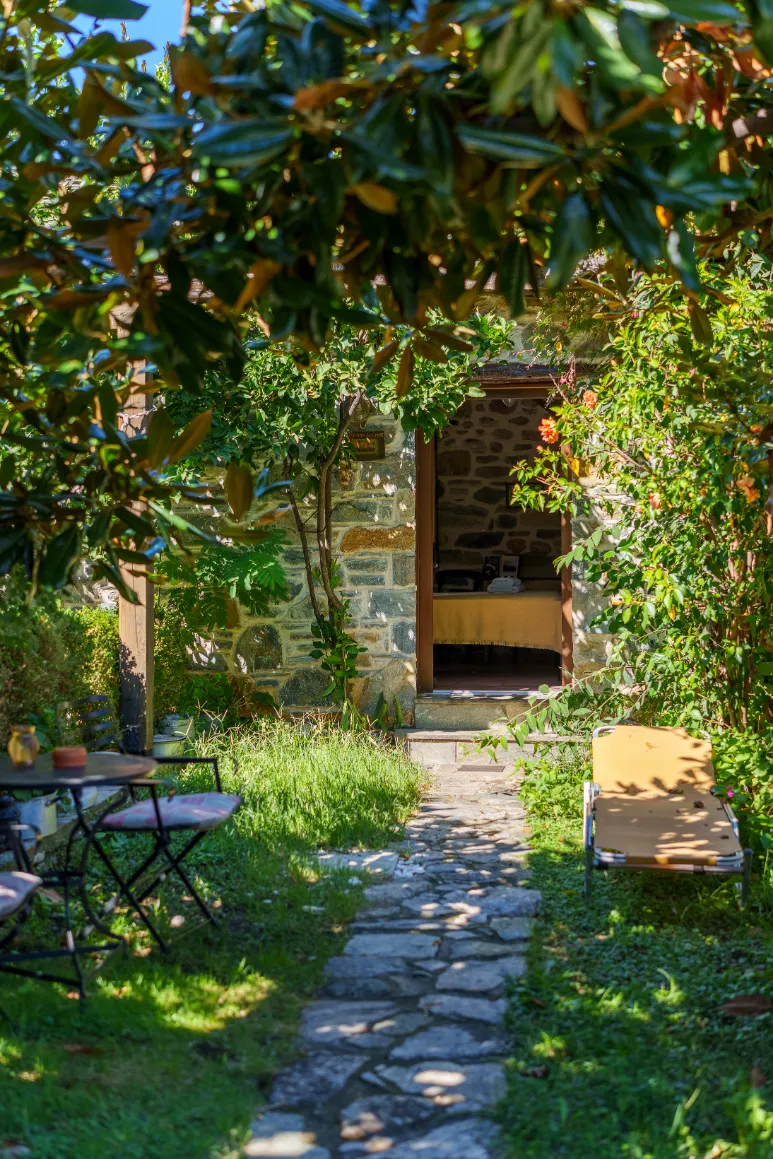 2κλινο αυλή